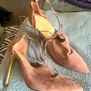 Pink business high heel